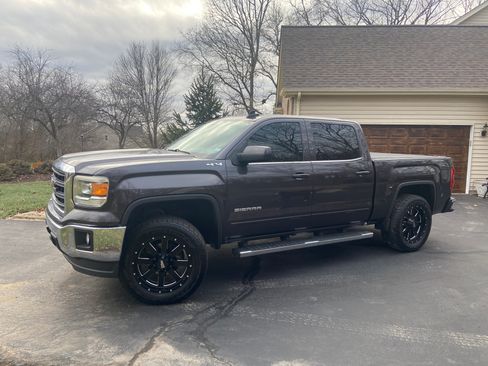 Used 2015 GMC Sierra 1500 SLE w/ SLE Value Package image 18