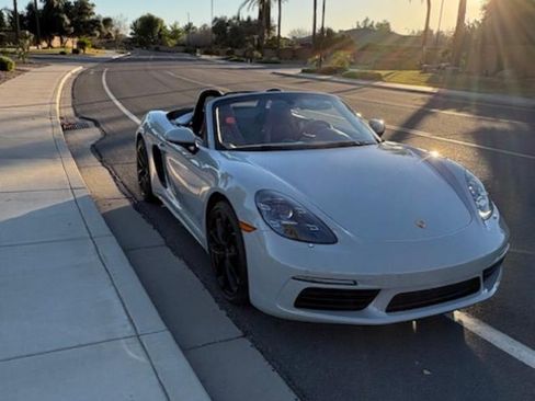 Used 2024 Porsche 718 Boxster image 8