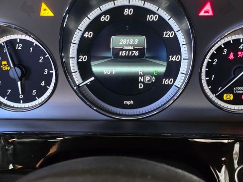 Used 2013 Mercedes-Benz E 350 Sedan image 5