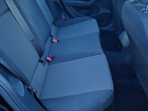 Used 2019 Volkswagen Jetta S image 17