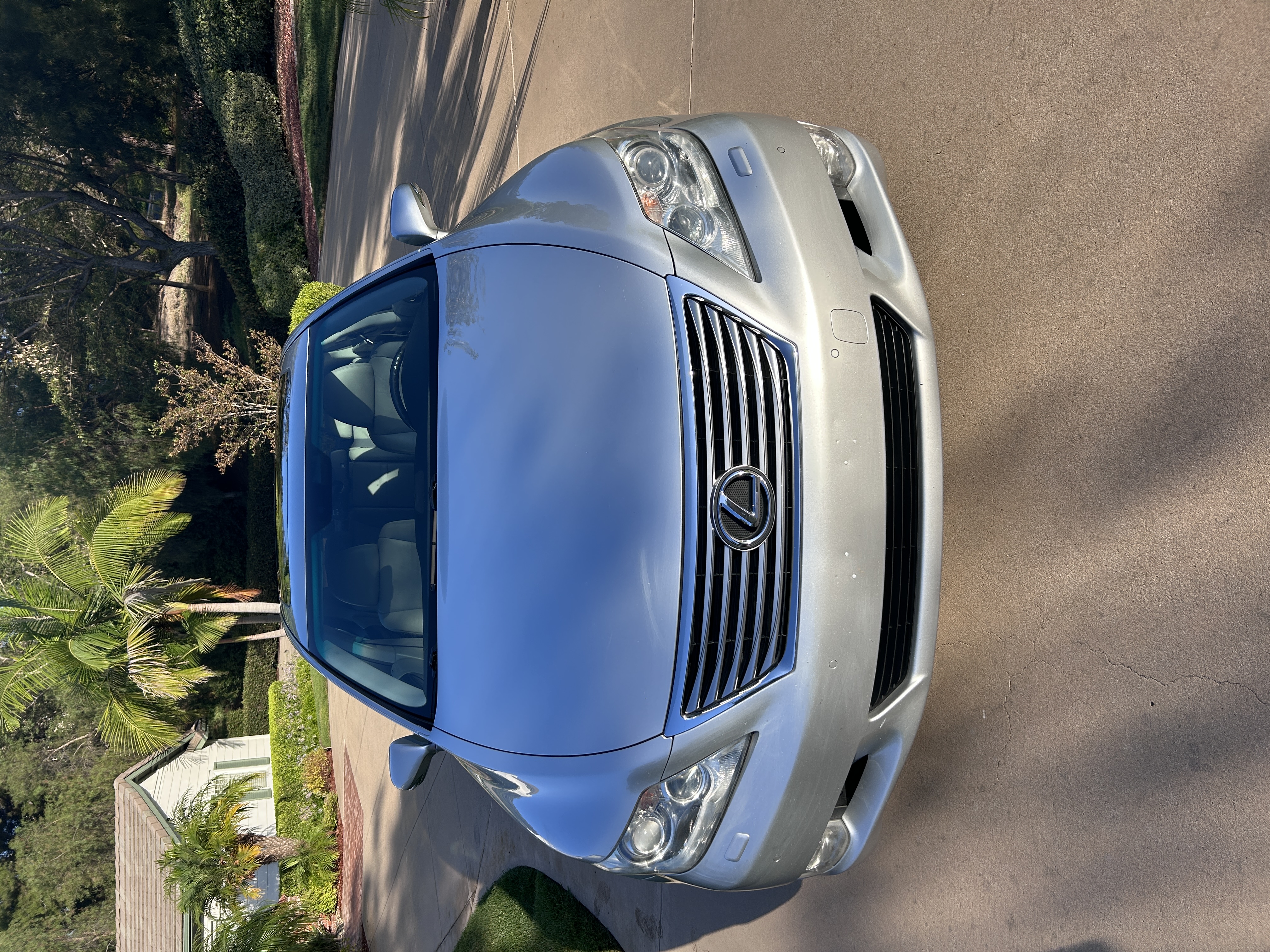 Used 2011 Lexus LS 460 w/ Comfort Pkg RWD image 1