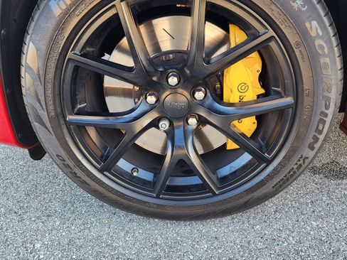 Used 2018 Jeep Grand Cherokee Trackhawk image 9