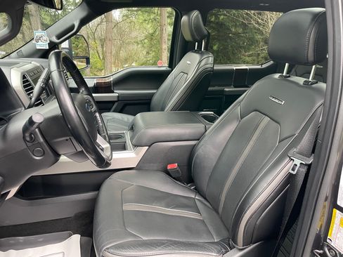 Used 2017 Ford F450 Platinum w/ Platinum Ultimate Package image 12