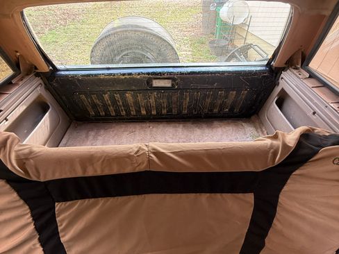 Used 1994 Ford Bronco image 17