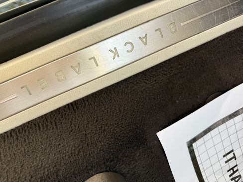 Used 2019 Lincoln Navigator L Black Label w/ Cargo Package image 21