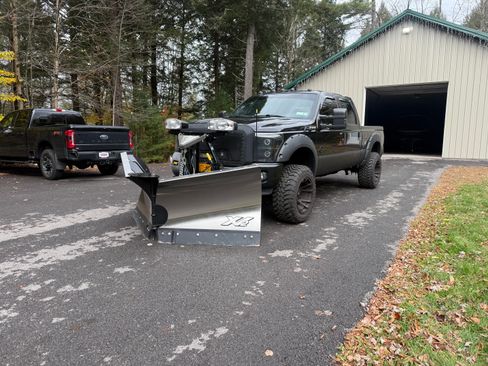 Used 2015 Ford F250 Platinum w/ FX4 Off-Road Package image 30