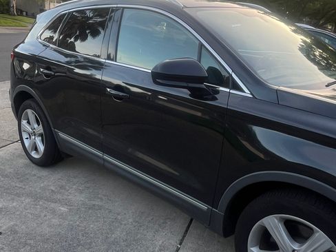 Used 2015 Lincoln MKC AWD image 4