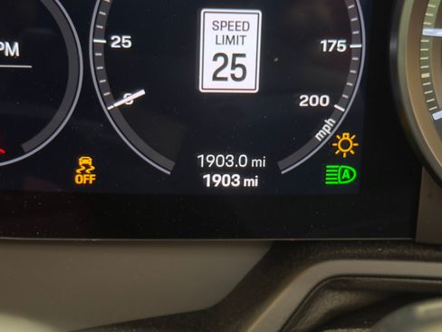 Used 2024 Porsche 911 Carrera S RWD image 11