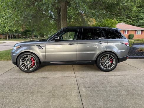 Used 2016 Land Rover Range Rover Sport Supercharged image 1