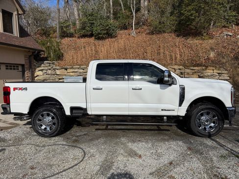 Used 2024 Ford F350 King Ranch w/ Chrome Package image 6
