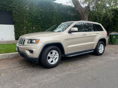 Used 2014 Jeep Grand Cherokee Laredo w/ Quick Order Package 23E image 1