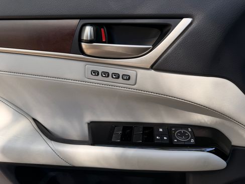 Used 2014 Lexus GS 350 w/ Premium Package image 22