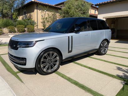 Used 2025 Land Rover Range Rover SE