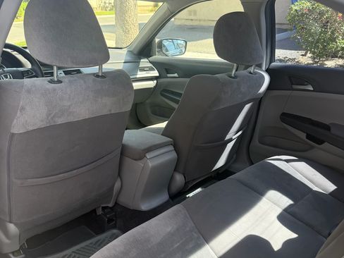Used 2010 Honda Accord LX-P image 13