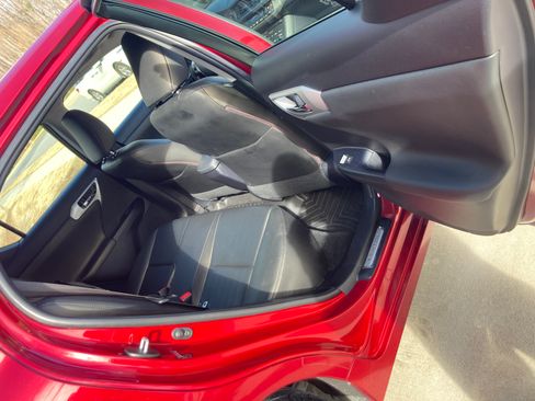 Used 2012 Lexus CT 200h Premium image 12