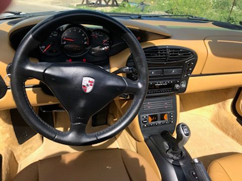 Used 2001 Porsche Boxster RWD image 4