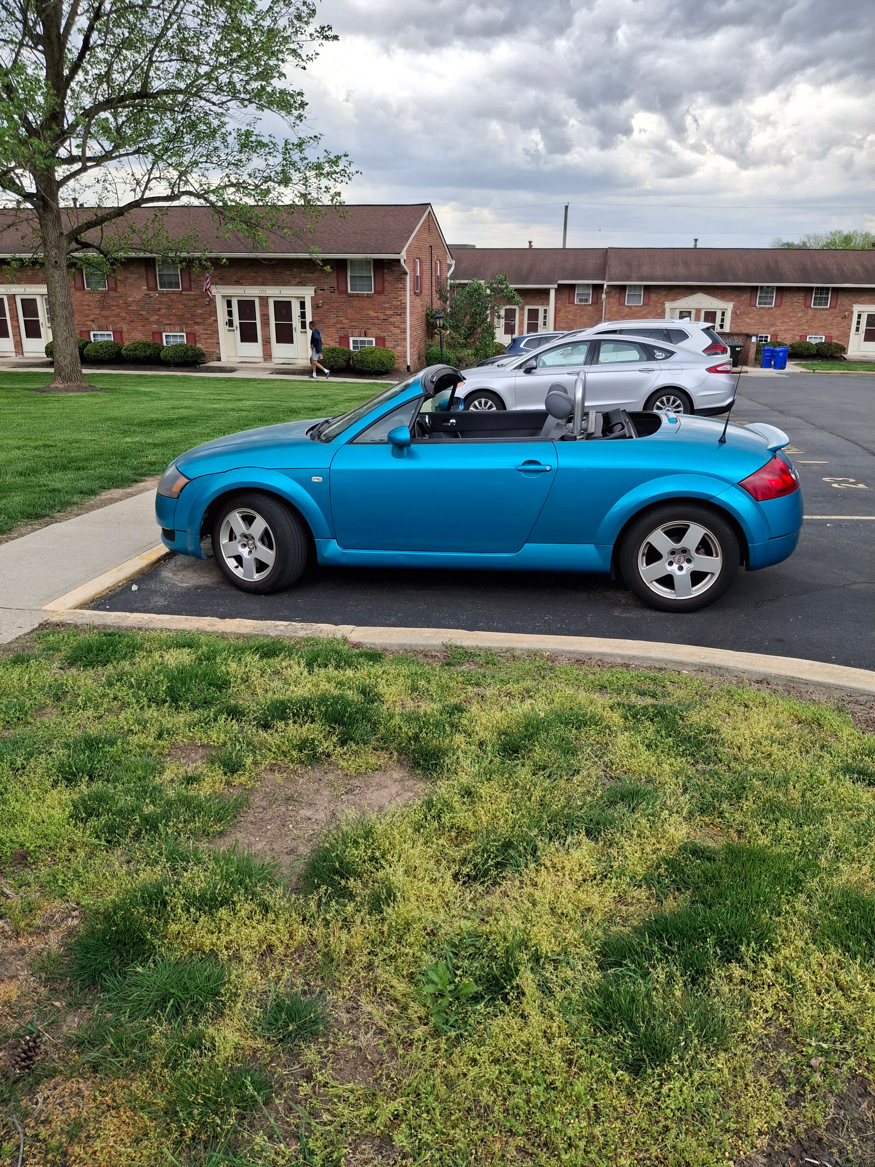 Used 2001 Audi TT 1.8T FWD image 1