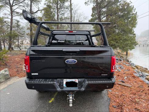 Used 2016 Ford F150 Lariat image 6