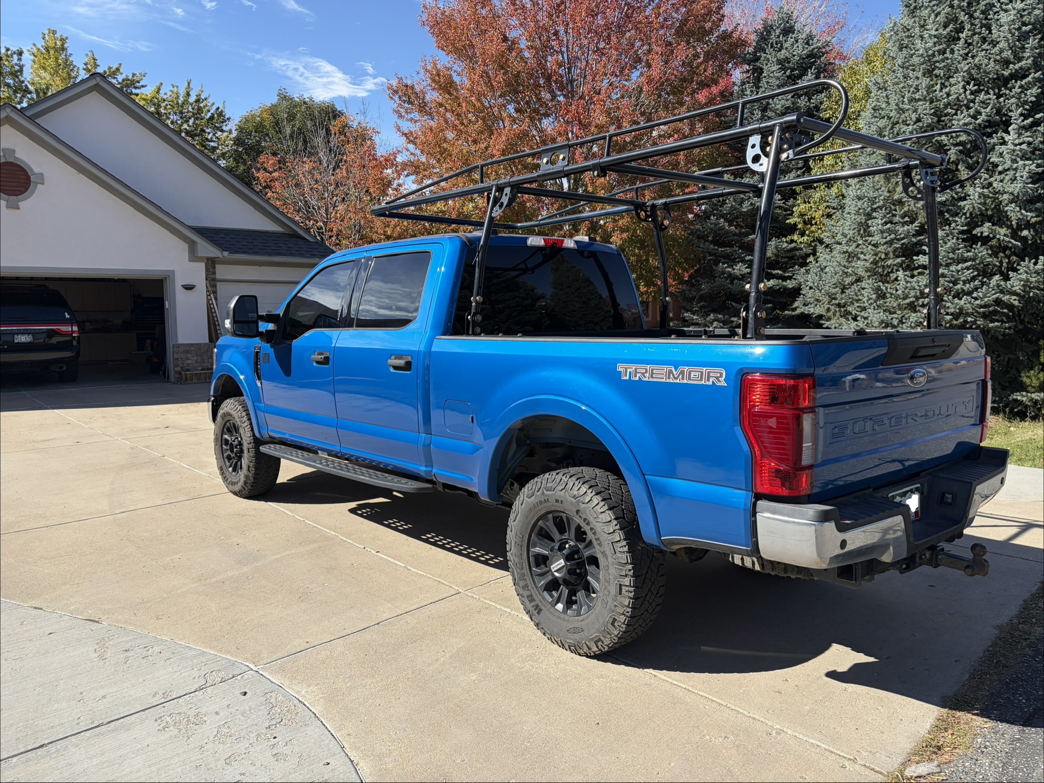 Used 2021 Ford F250 XLT w/ Tremor Off-Road Package AWD/4WD image 5