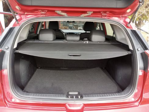 Used 2019 Kia Niro EX image 23