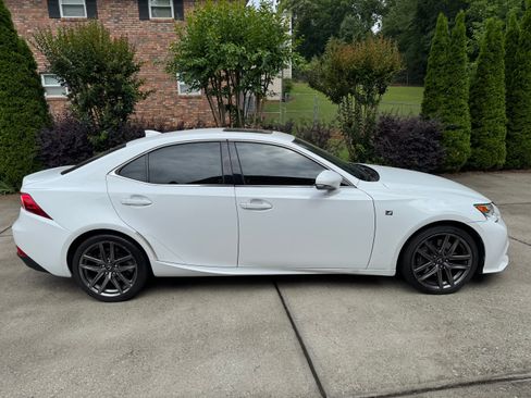 Used 2014 Lexus IS 350 w/ F Sport Package RWD image 6
