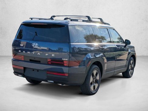 Used 2025 Hyundai Santa Fe Calligraphy image 2