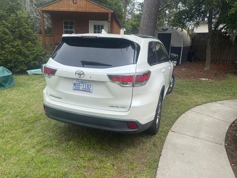 Used 2016 Toyota Highlander Limited image 5