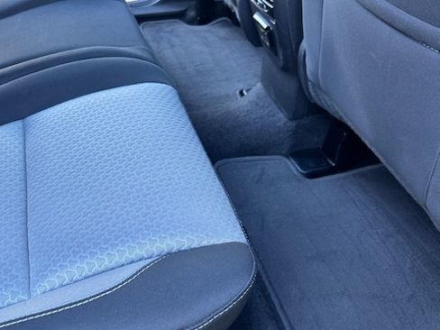 Used 2017 Ford Escape SE w/ Equipment Group 201A image 14