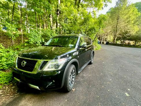 Used 2017 Nissan Armada SL w/ Moonroof Package AWD/4WD image 17