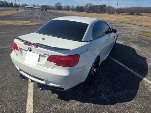 Used 2011 BMW M3 Convertible image 11