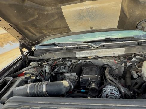 Used 2016 Chevrolet Silverado 2500 LTZ w/ LTZ Plus Package image 6