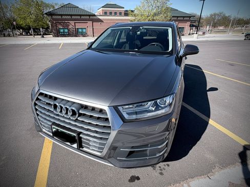 Used 2018 Audi Q7 2.0T Premium Plus w/ Premium Plus Package AWD/4WD image 2