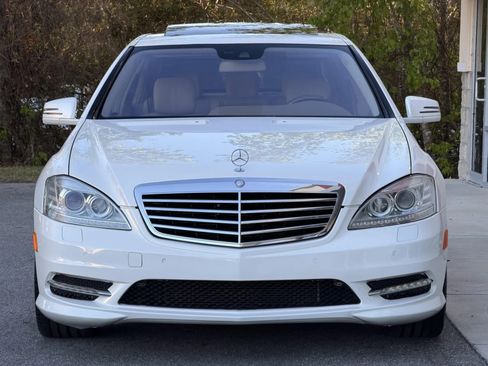 Used 2011 Mercedes-Benz S 550 image 1