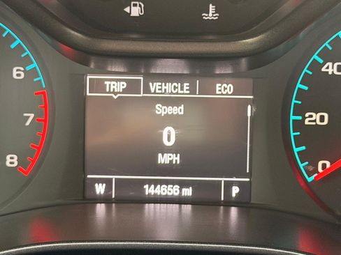 Used 2015 Chevrolet Colorado Z71 AWD/4WD image 14