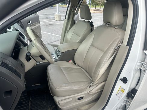 Used 2010 Ford Edge Limited AWD/4WD image 14