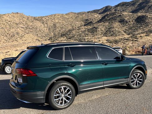 Used 2019 Volkswagen Tiguan SE image 4