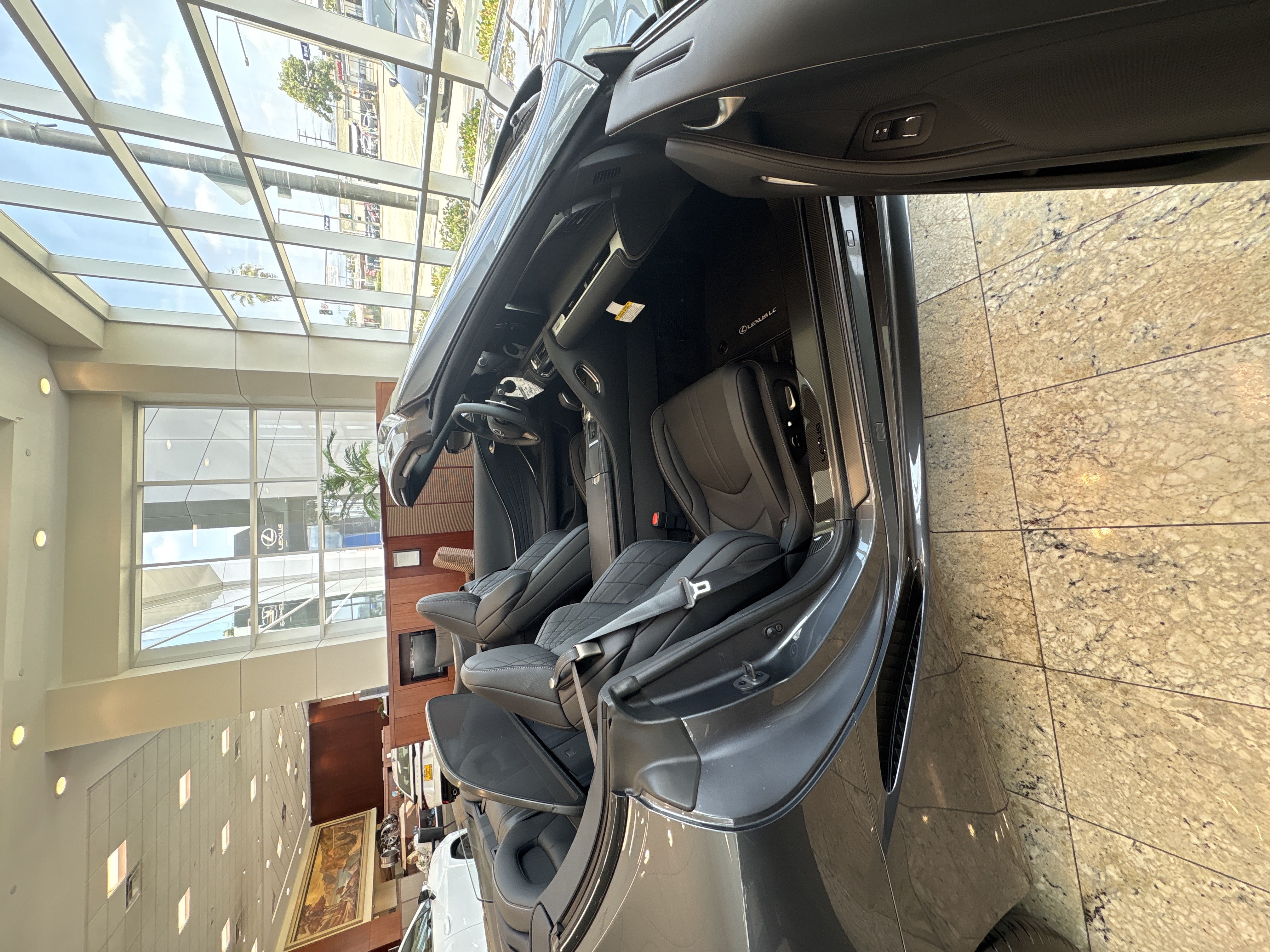 Used 2026 Lexus LC 500 Convertible RWD image 9