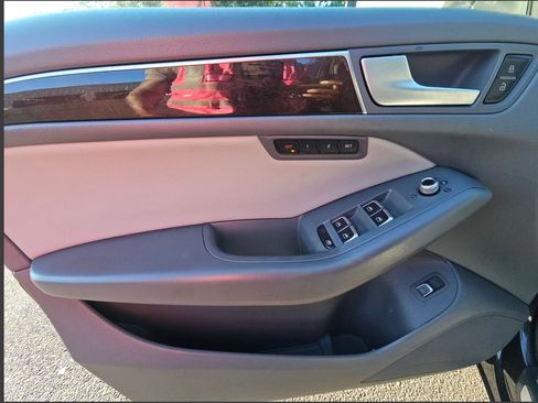 Used 2014 Audi Q5 2.0T Premium Plus w/ Premium Plus Package image 4