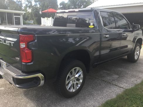 Used 2021 Chevrolet Silverado 1500 LTZ w/ LTZ Premium Package AWD/4WD image 6