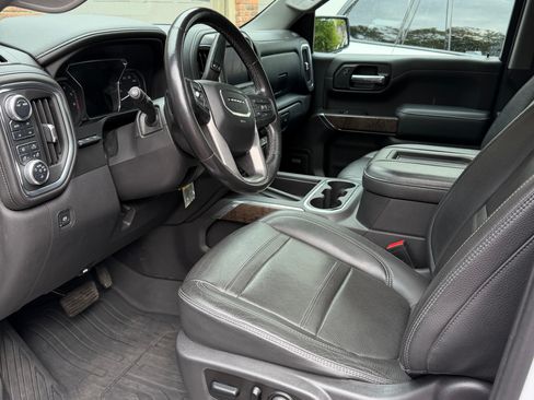 Used 2021 GMC Sierra 1500 Denali w/ Denali Ultimate Package AWD/4WD image 12