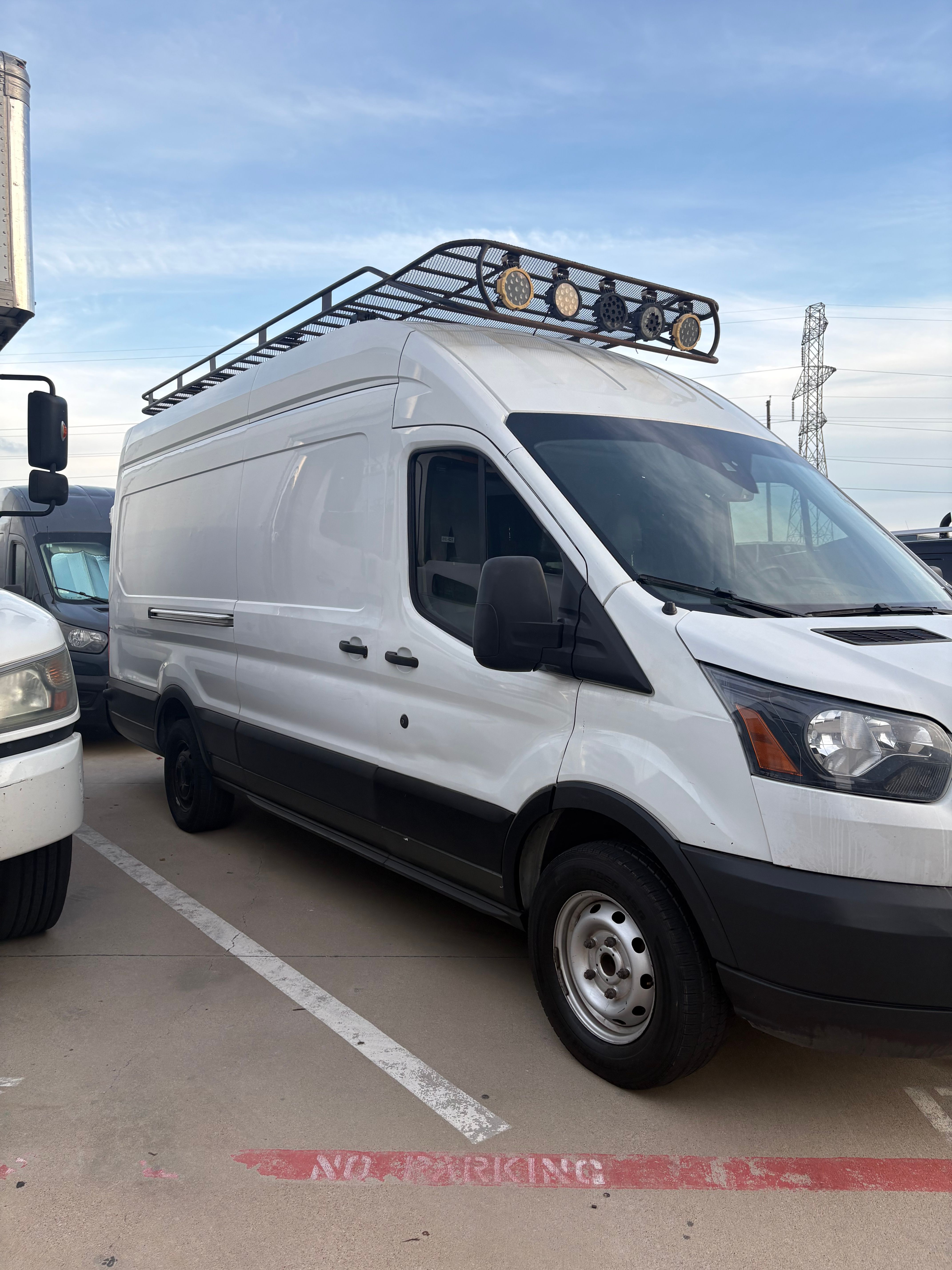 Used 2018 Ford Transit 250 148 High Roof Extended RWD image 6