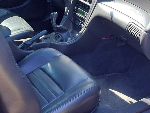 Used 2002 Ford Mustang GT Premium RWD image 8