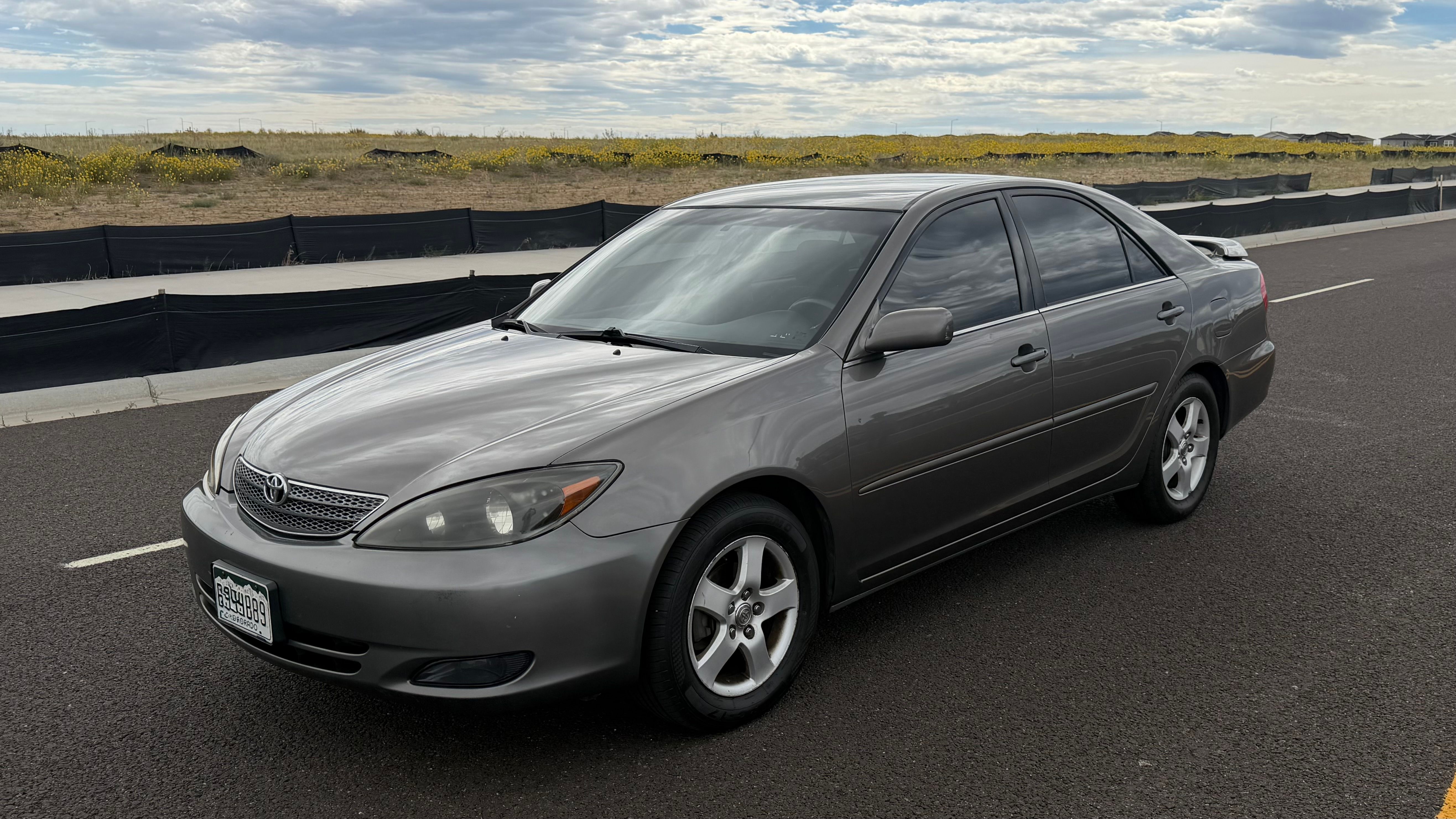 Used 2002 Toyota Camry SE FWD image 2