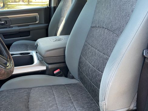 Used 2017 RAM 2500 Big Horn image 9