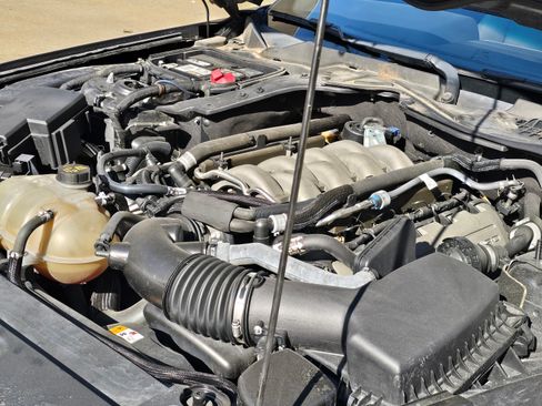 Used 2017 Ford Mustang GT image 14