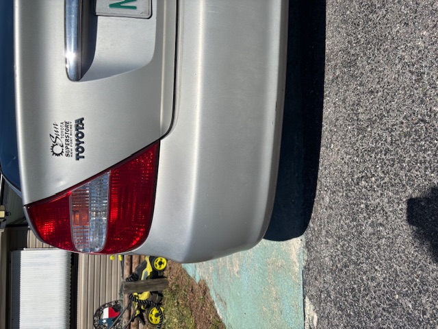 Used 2003 Toyota Camry XLE FWD image 1