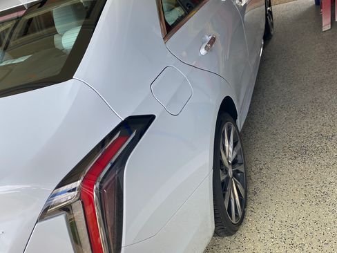 Used 2021 Cadillac CT4 Premium Luxury image 4