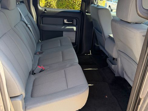 Used 2013 Ford F150 XLT w/ Luxury Equipment Group image 8