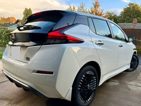 Used 2023 Nissan Leaf SV Plus image 5