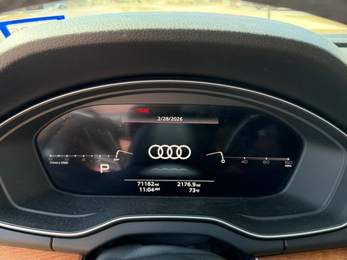 Used 2021 Audi Q5 2.0T Premium Plus w/ Premium Plus Package AWD/4WD image 11